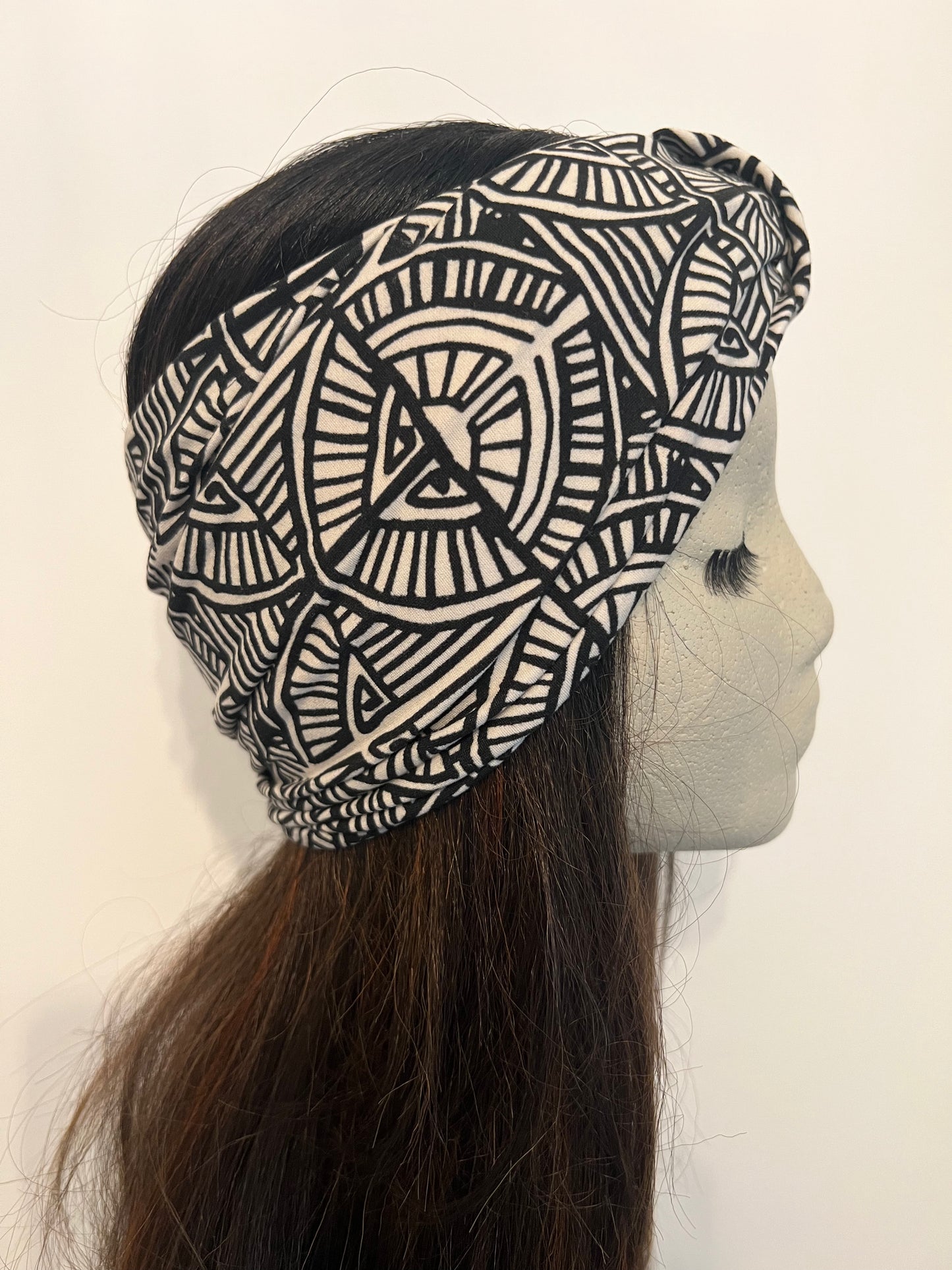 TurBAND Black Medallion
