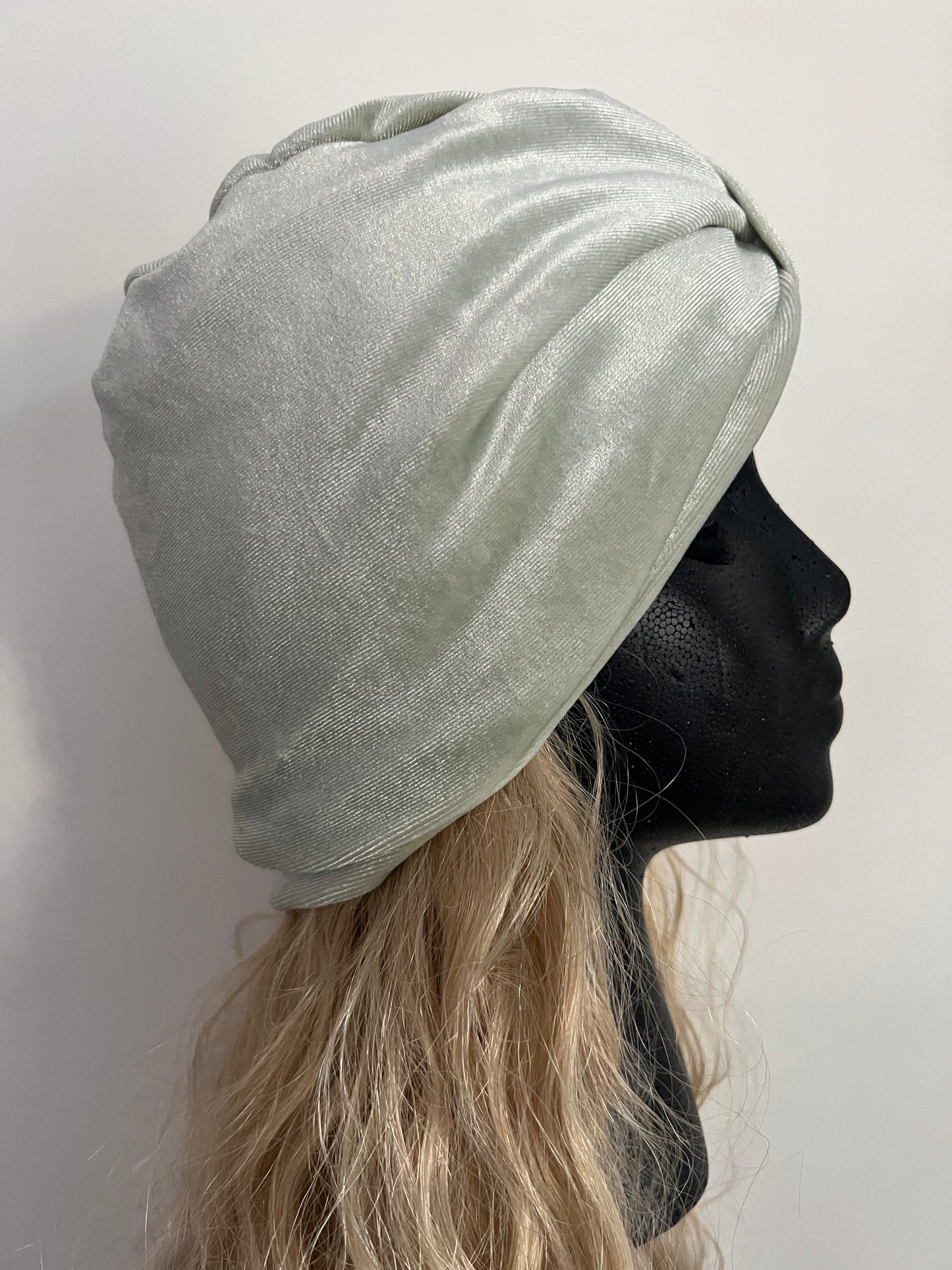 Minty Fresh Stretch Velvet Turban